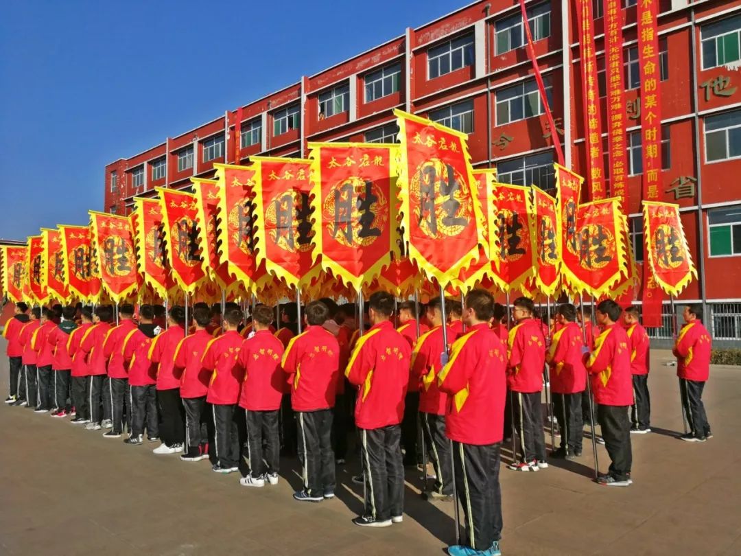 半岛体育登入-包含欧洲代表团整装待发，必战至最后！的词条