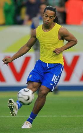 半岛体育在线官网-世界杯竞技巅峰，前程一根筋